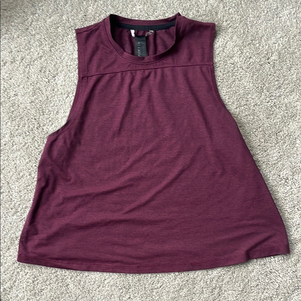 Mondetta Red Sleeveless Tank/Workout Top